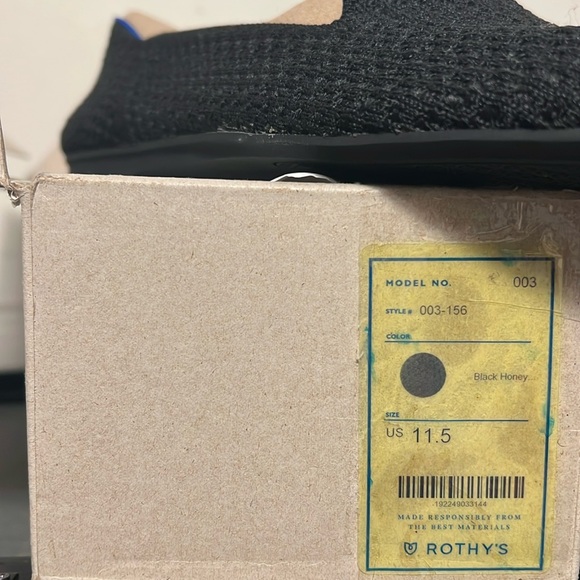 Rothy’s - Picture 4 of 4